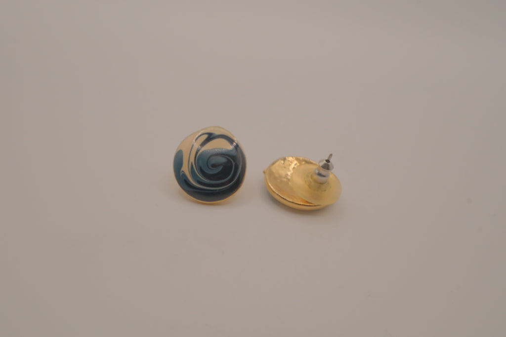 Vintage 1980s swirl enamel button stud earrings
