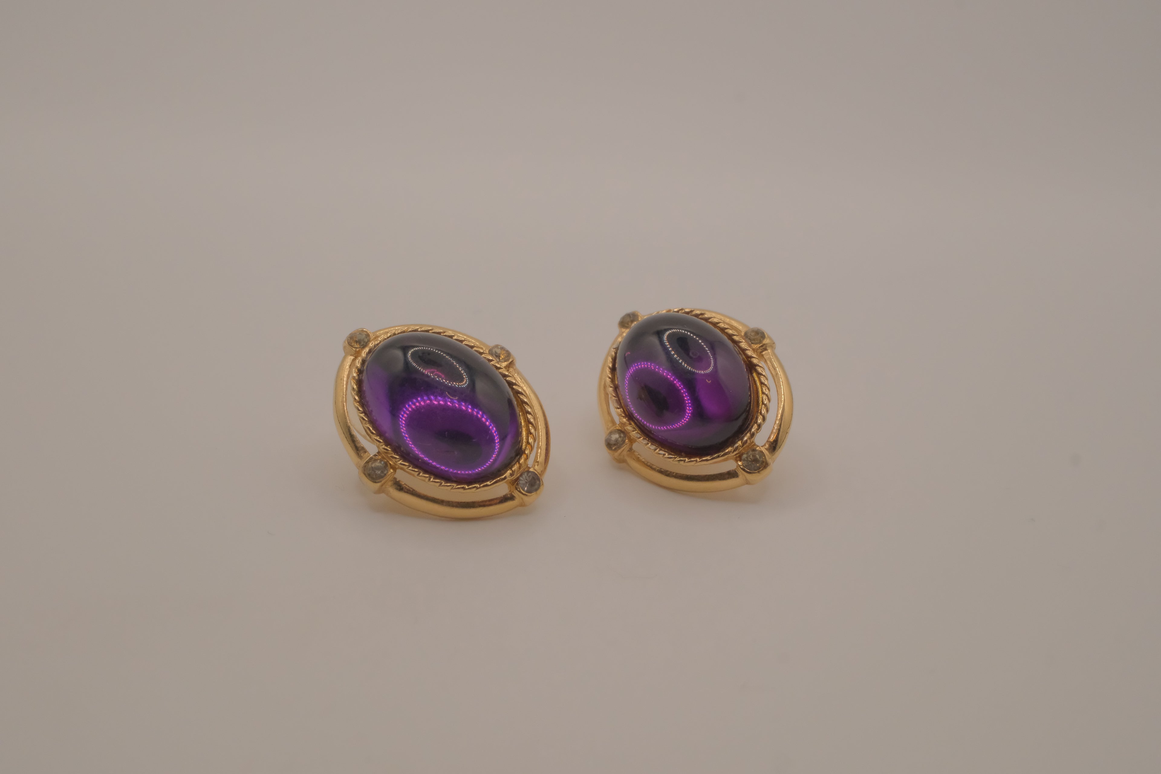 Vintage oval purple cabochon earrings