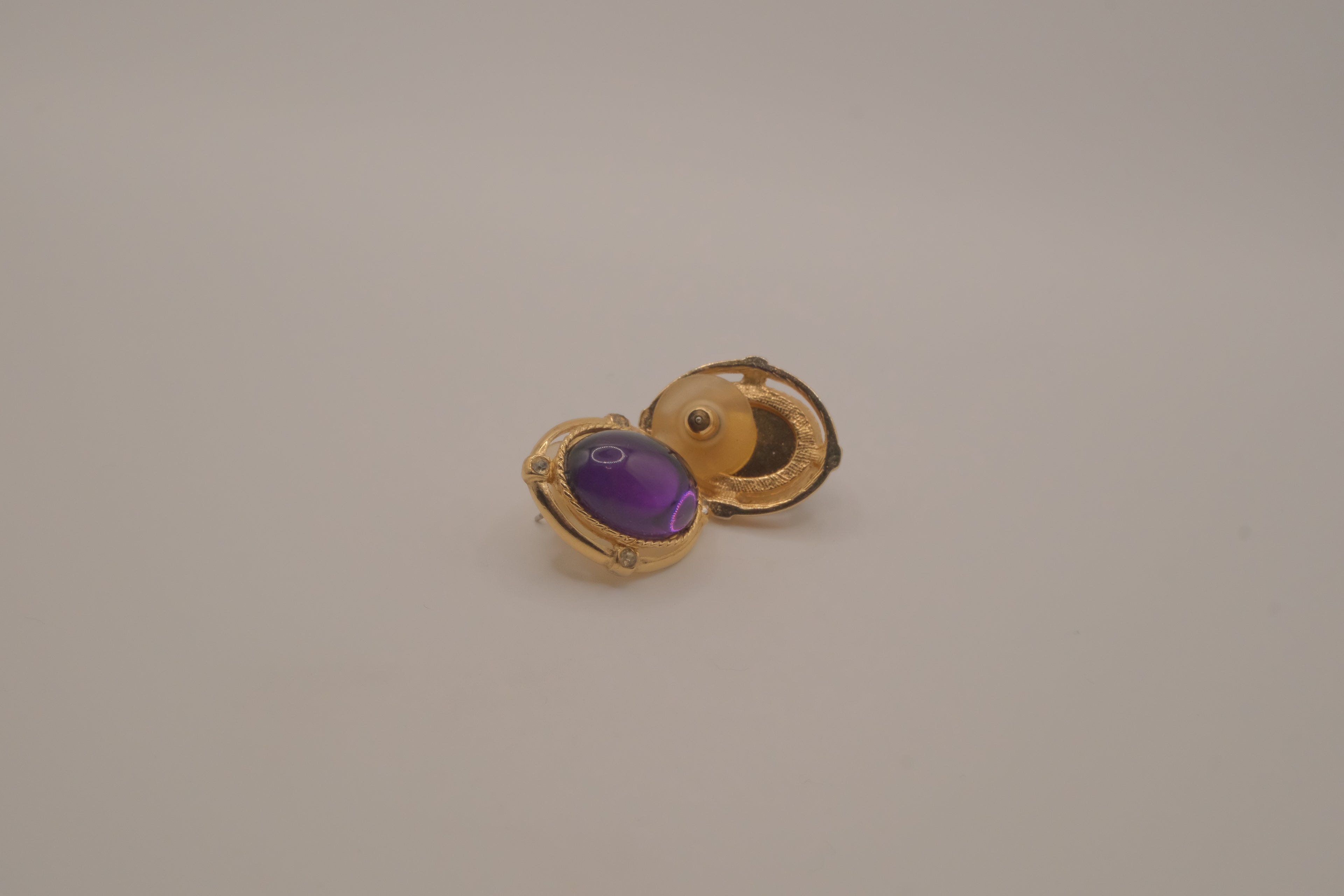 Vintage oval purple cabochon earrings