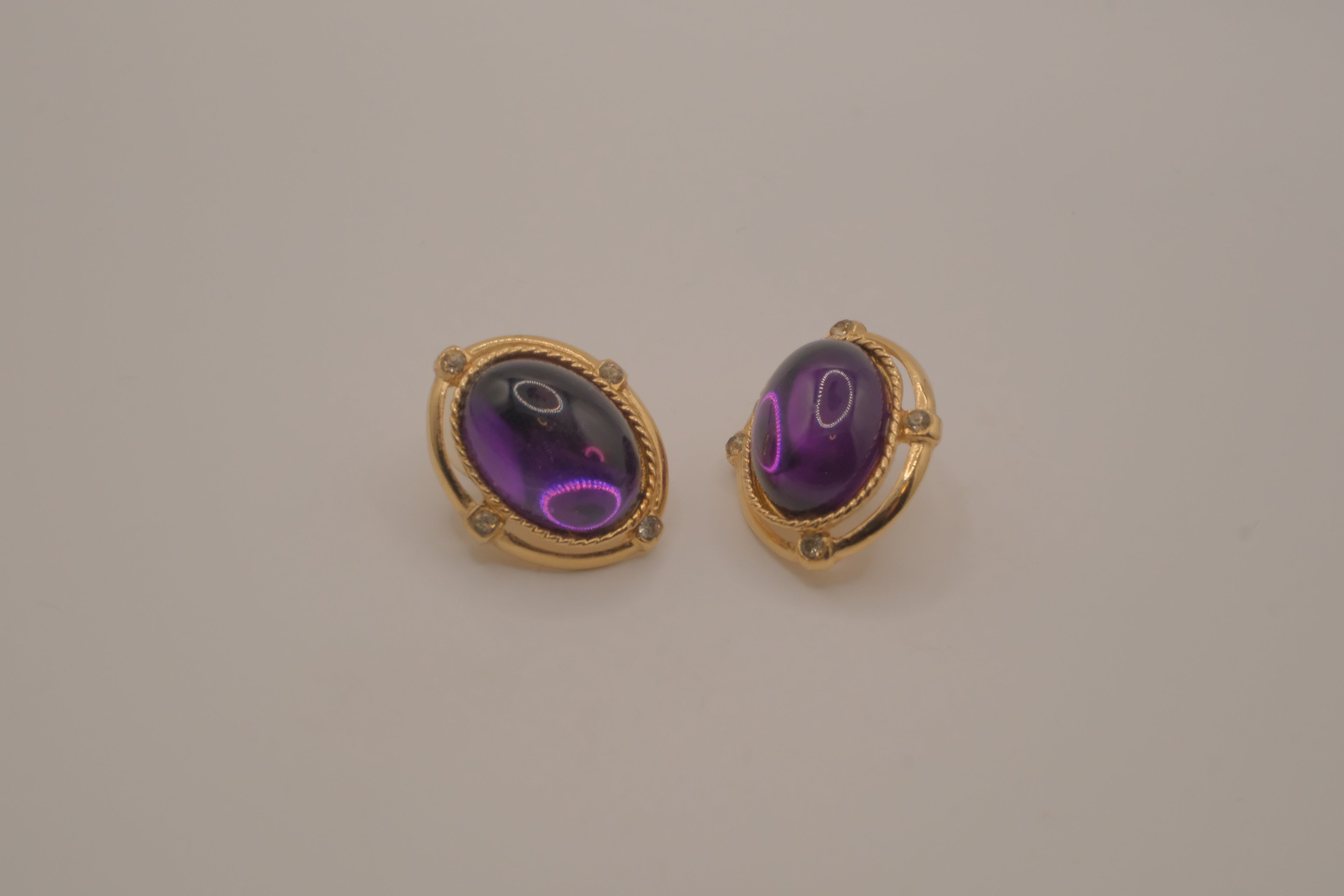 Vintage oval purple cabochon earrings