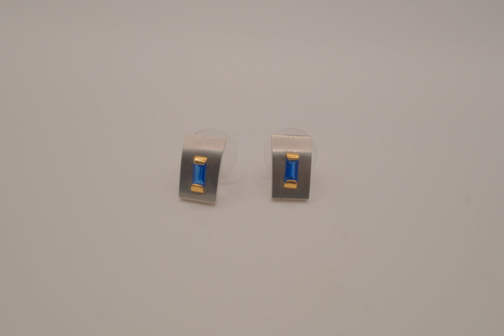 FAC dual-tone rectangular post earrings