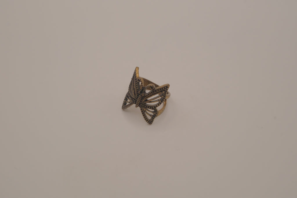 Antique brass filigree butterfly ring