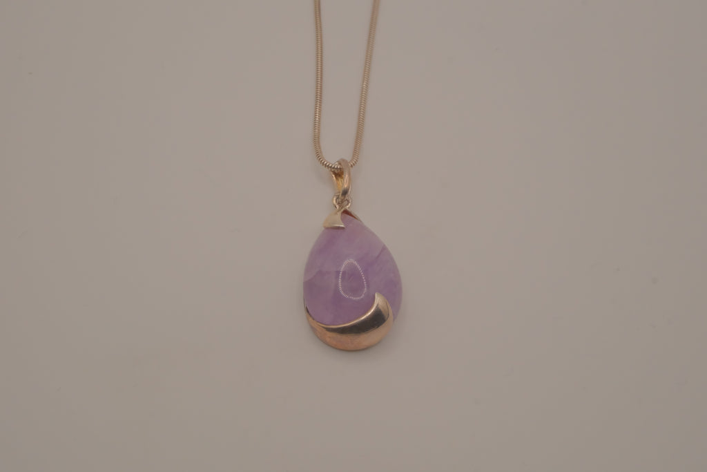 Sterling silver Lavender jade teardrop pendant necklace