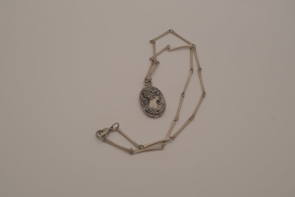 Vintage Art Nouveau-style pewter cameo necklace