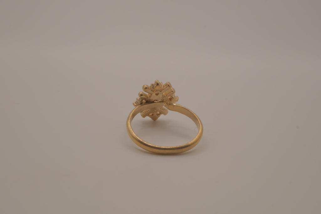 Vintage Michelle Lynn starburst cocktail ring