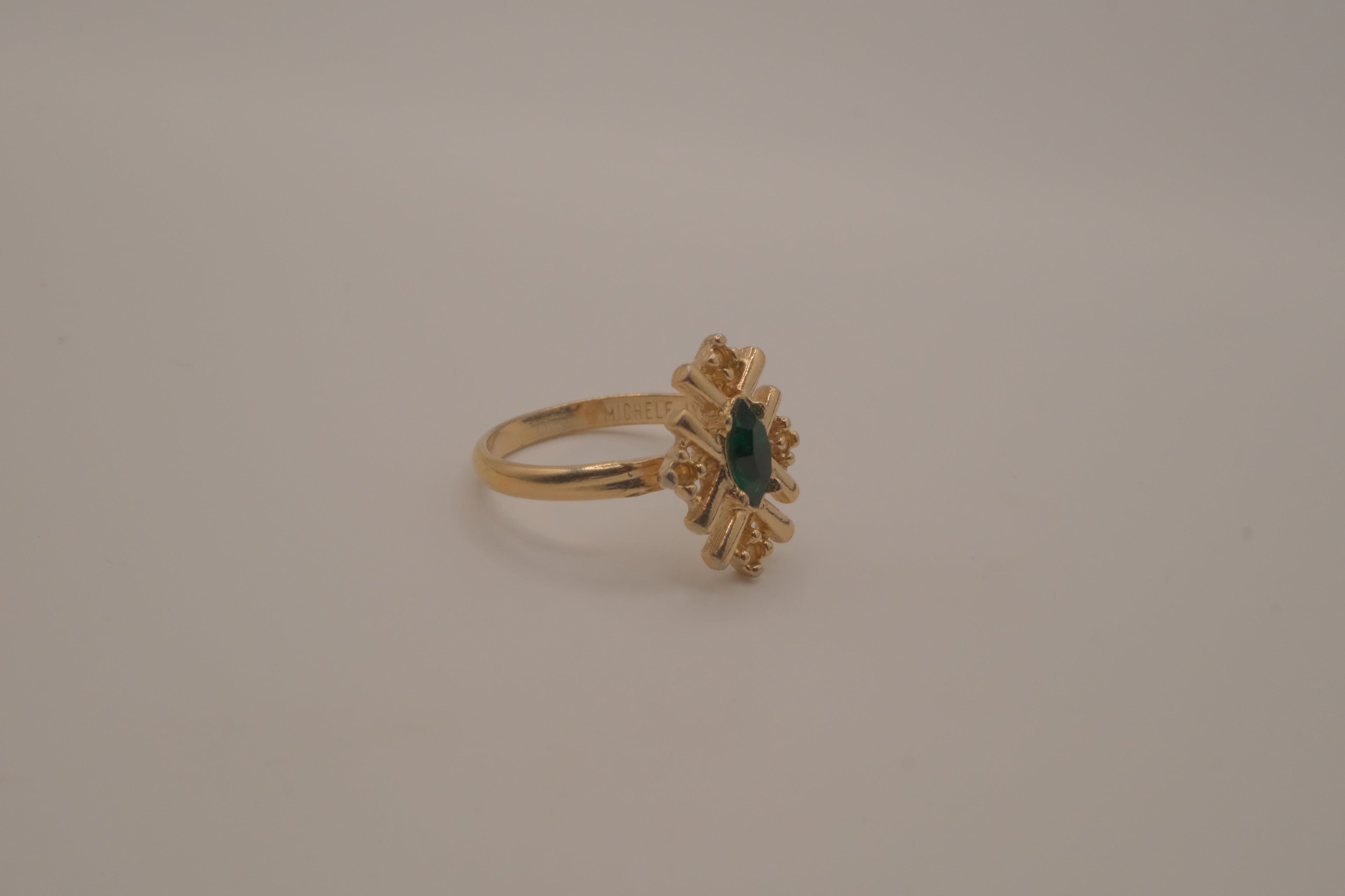 Vintage Michelle Lynn starburst cocktail ring