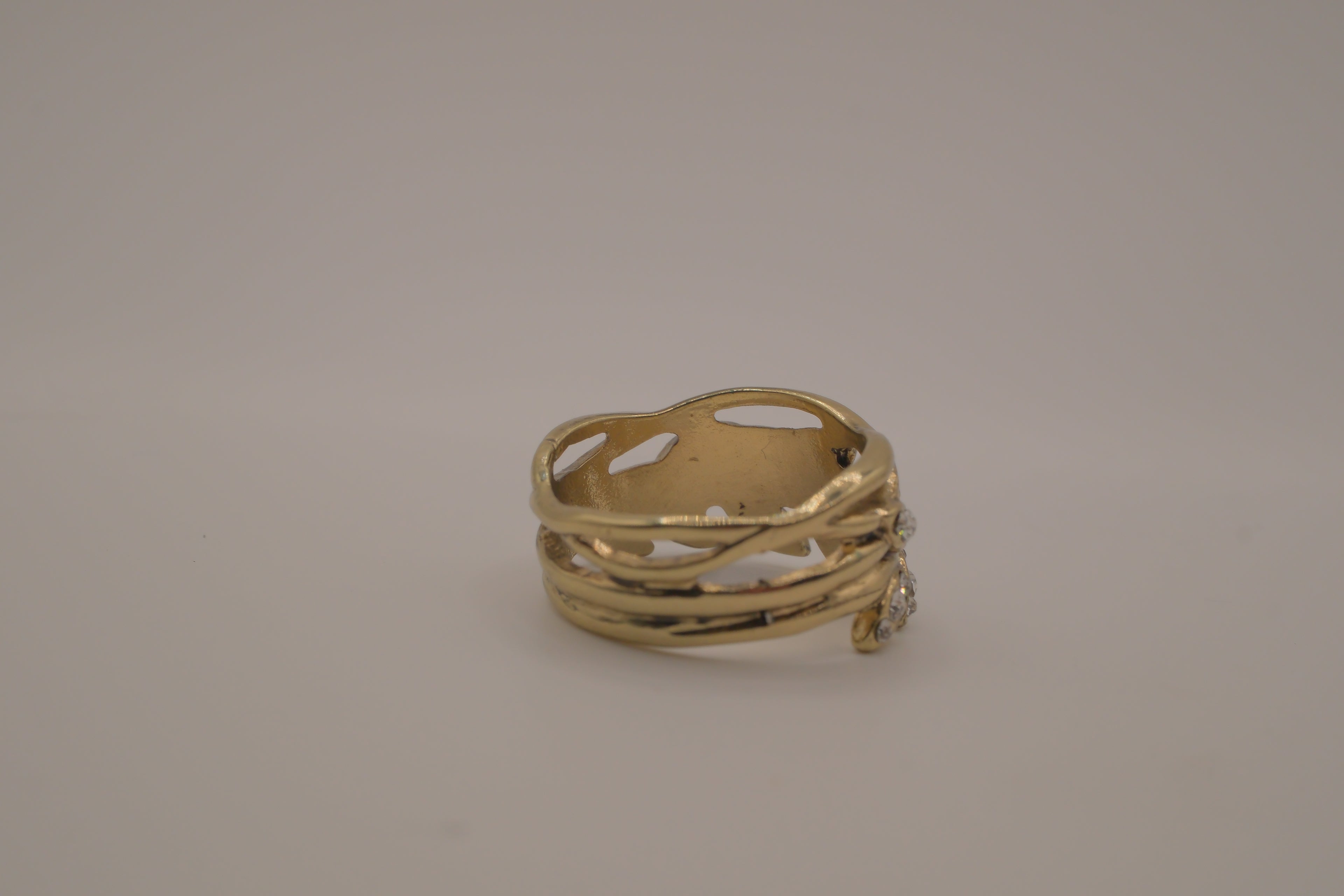 Antique Gold olive-leaf vine ring