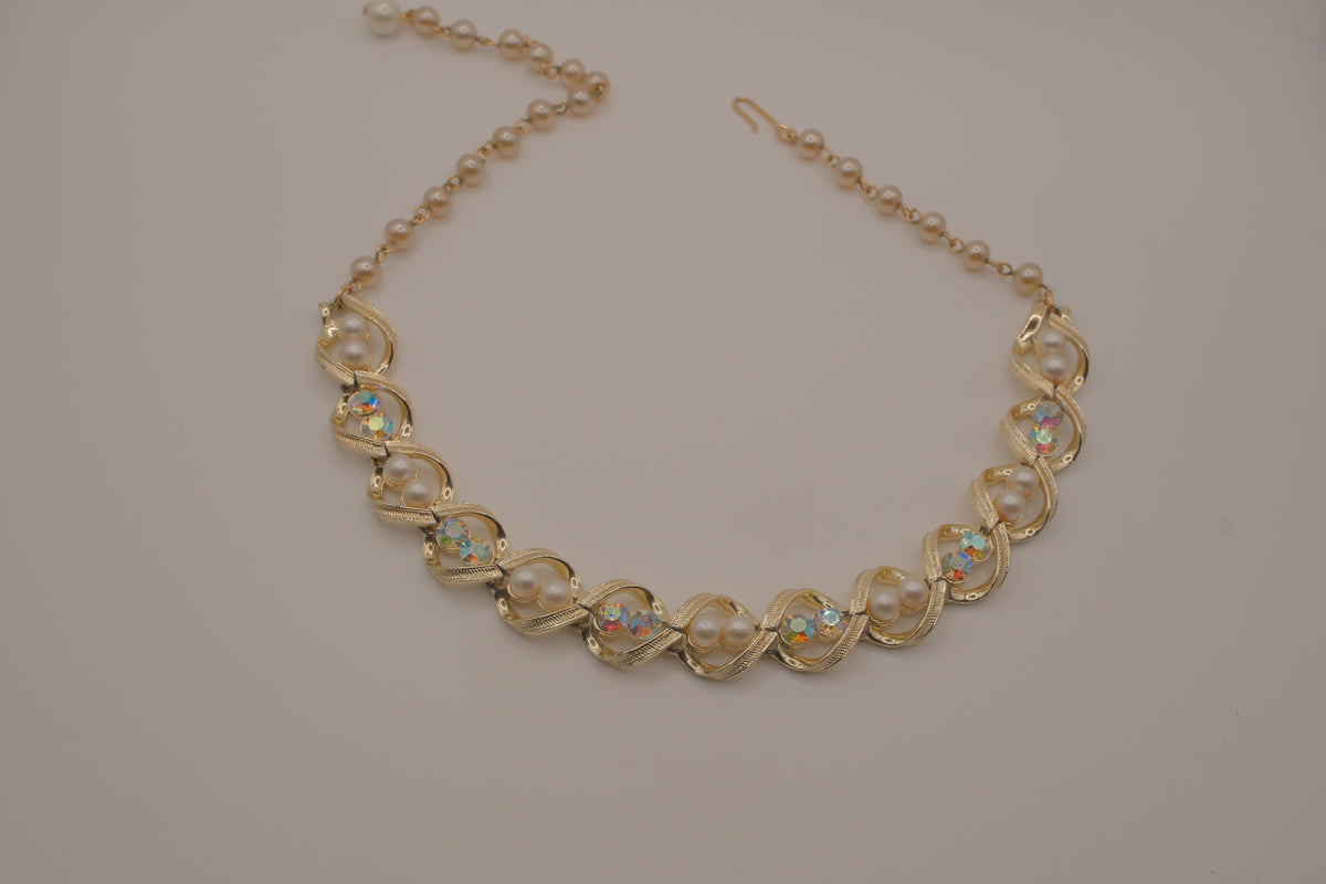 Vintage mid-century choker necklace