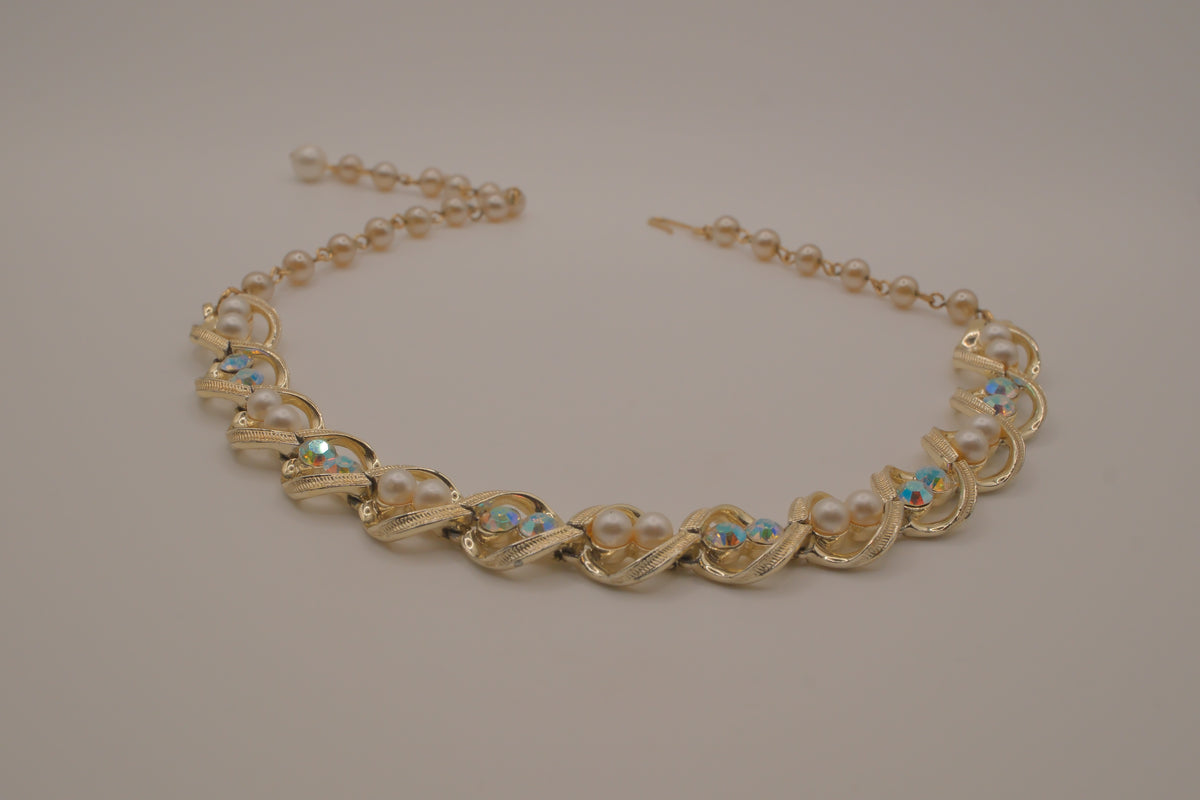 Vintage mid-century choker necklace