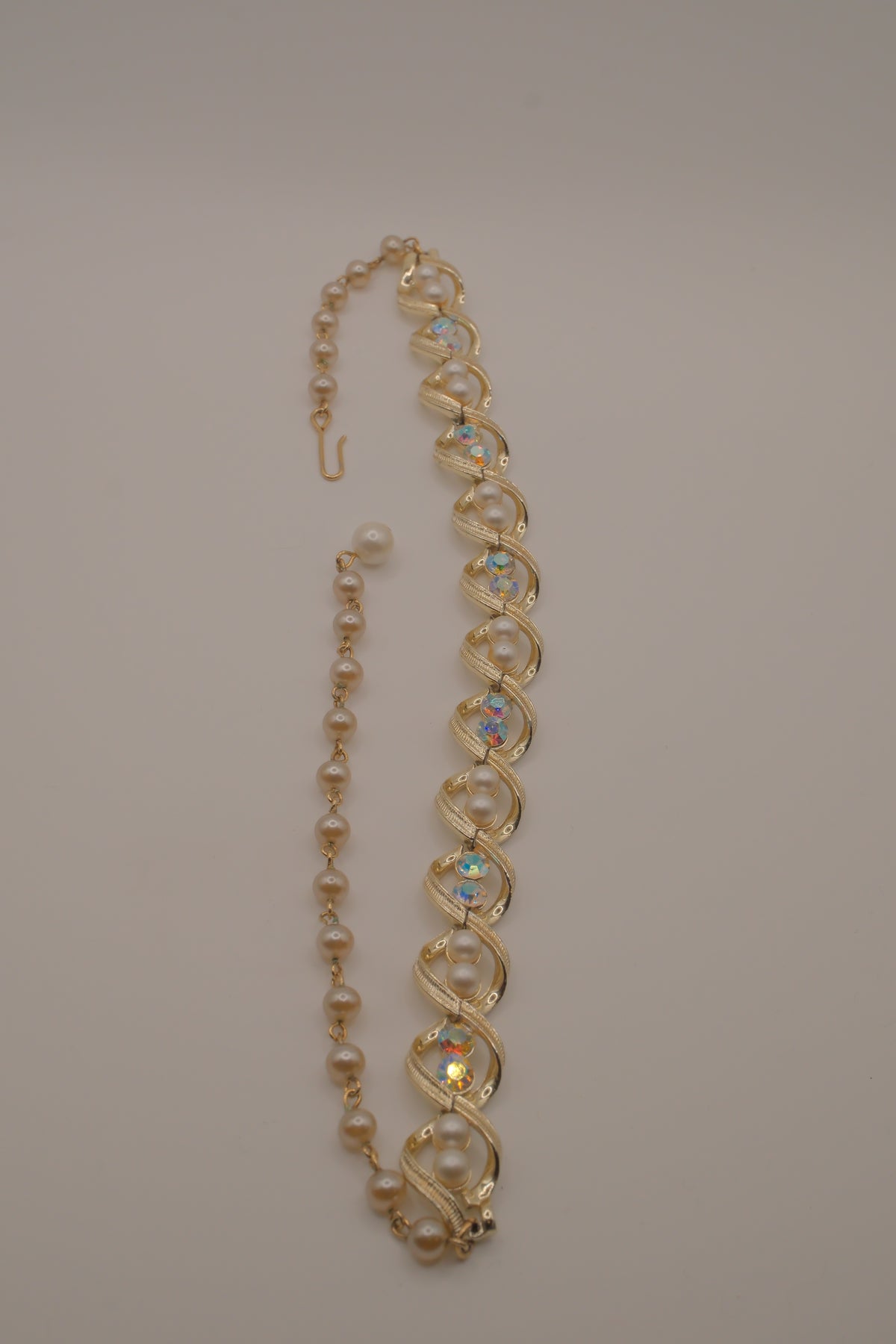 Vintage mid-century choker necklace