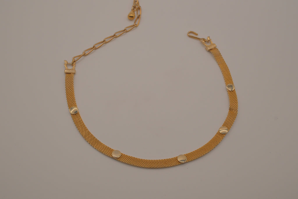 Vintage gold mesh choker necklace