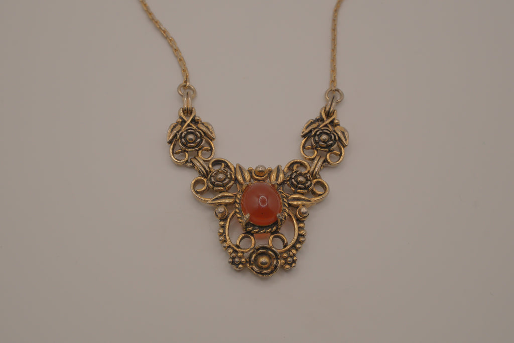 Vintage Art Deco filigree Bib necklace&nbsp;