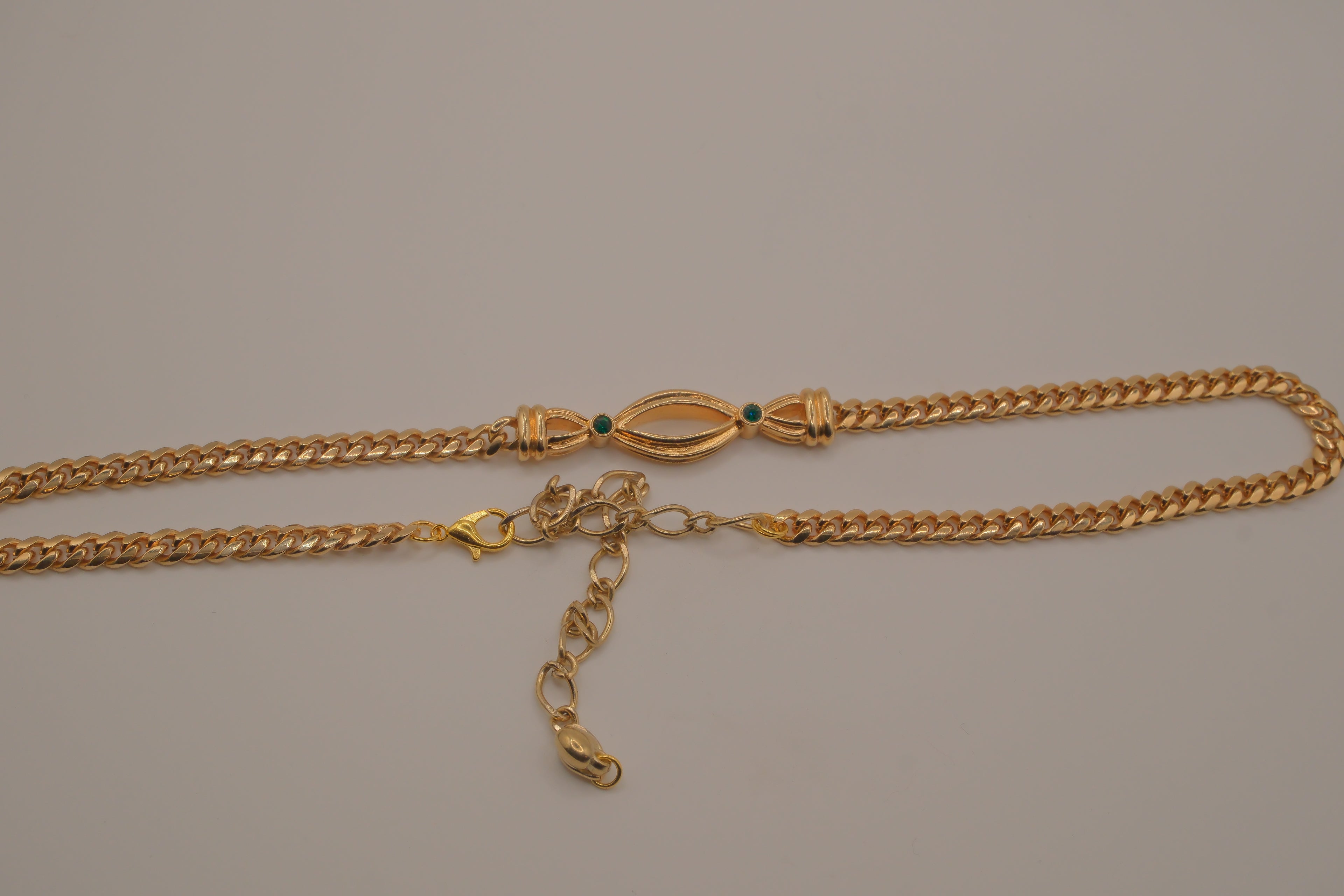 Reworked vintage-style gold curb choker necklace