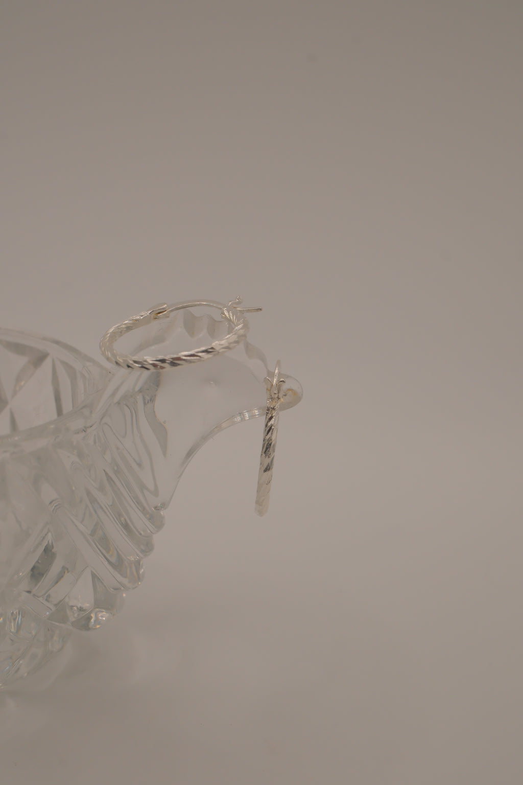 Diamond-cut sterling silver hoop earrings