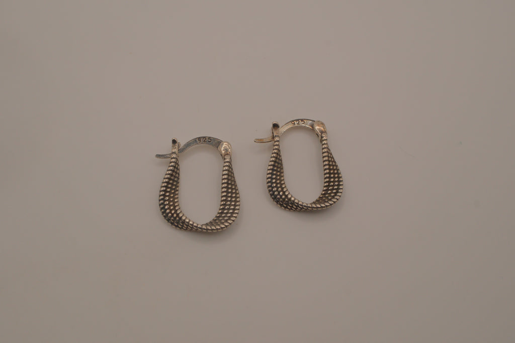 Sterling silver twist-winding mesh hoop earrings
