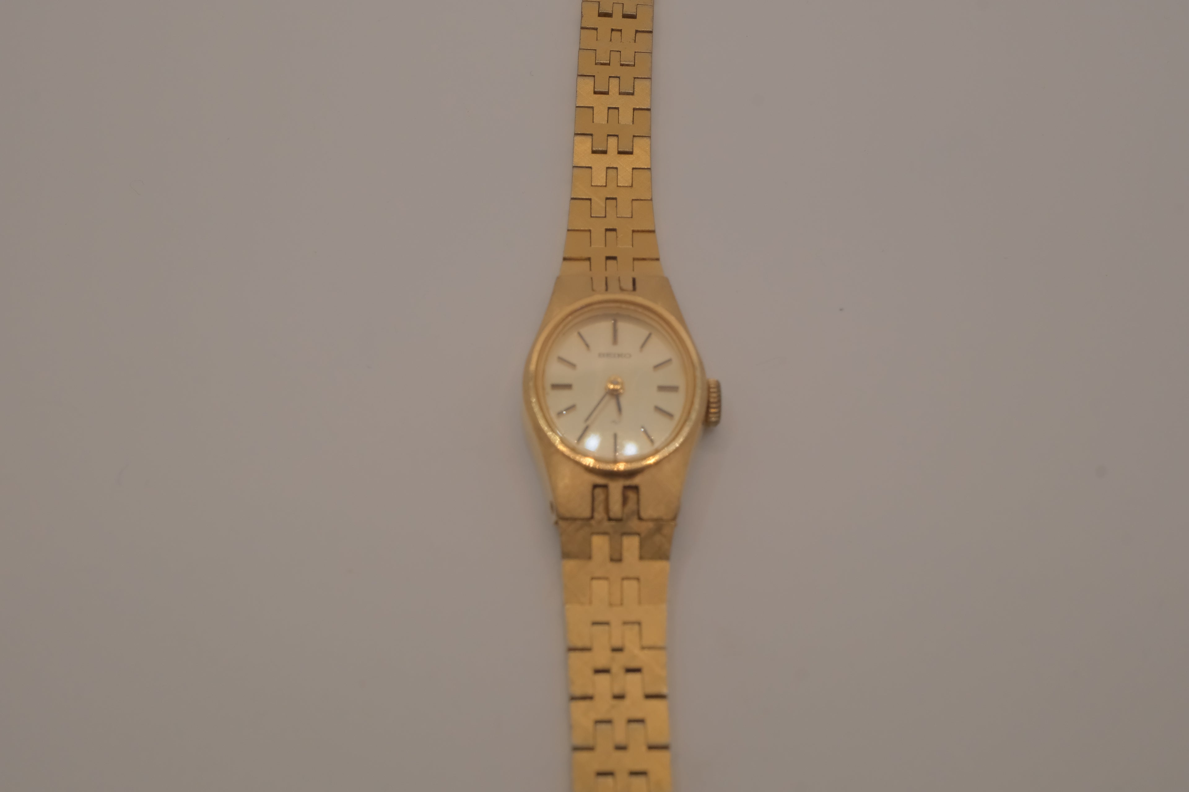 Vintage Seiko women's gold-tone cocktail dress watch