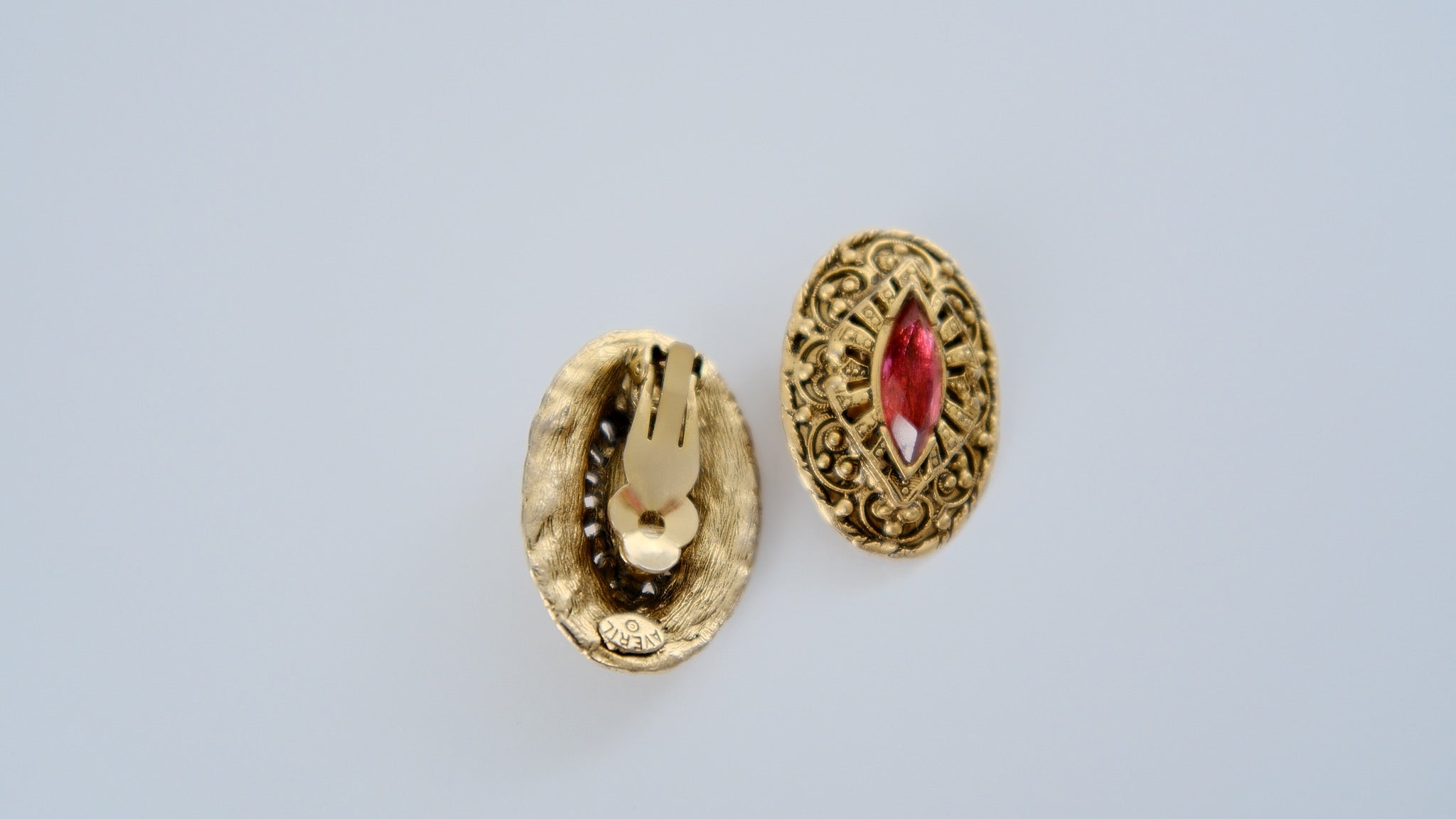 Vintage Gold-tone Averil Clip-on earrings