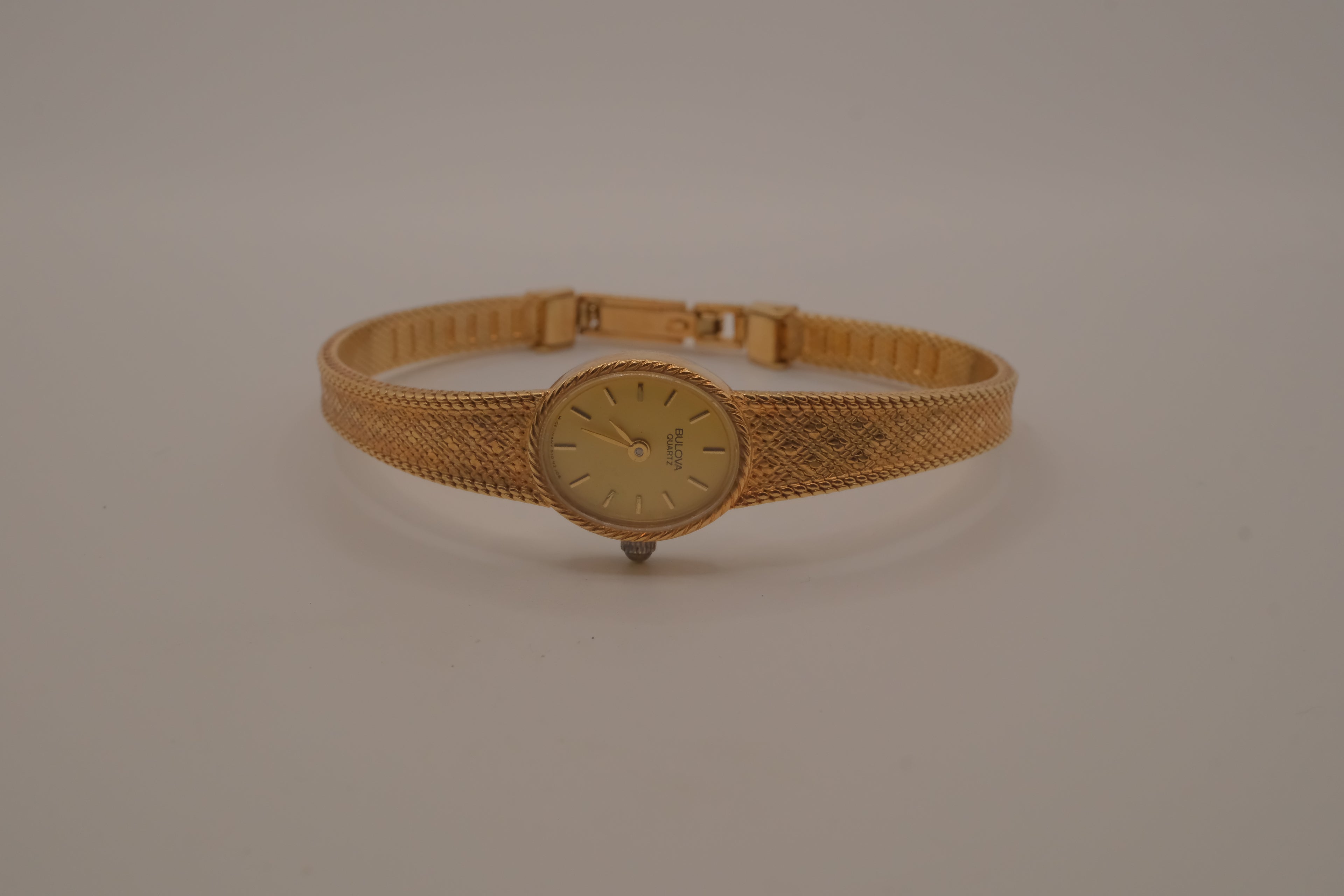 Vintage Bulova Quartz women's dress watch