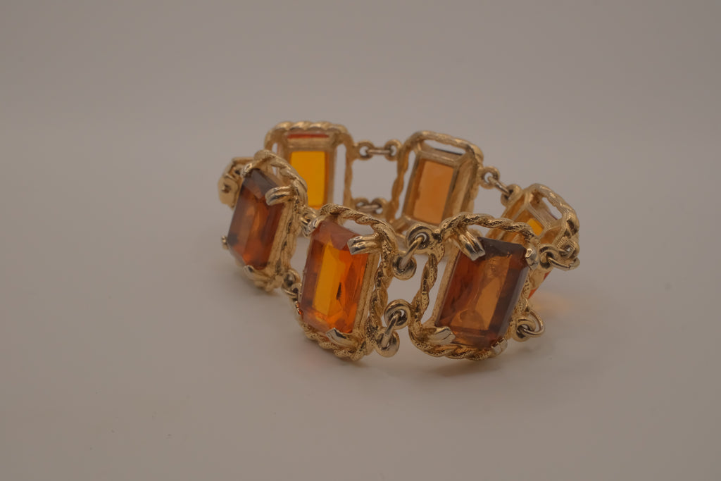 Vintage 1970 Sarah Coventry "Wild Honey" bracelet