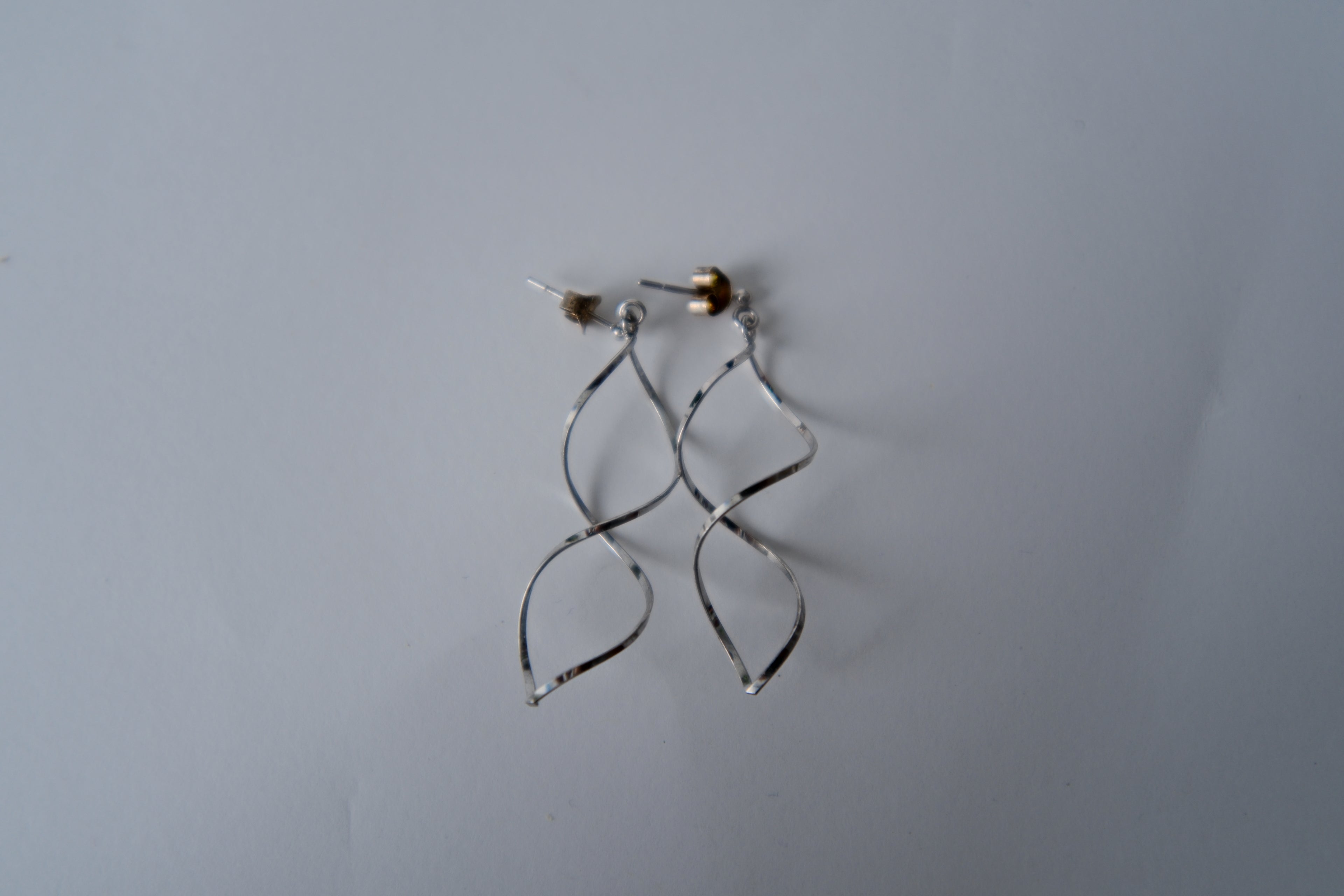 Vintage twisted dangle earrings