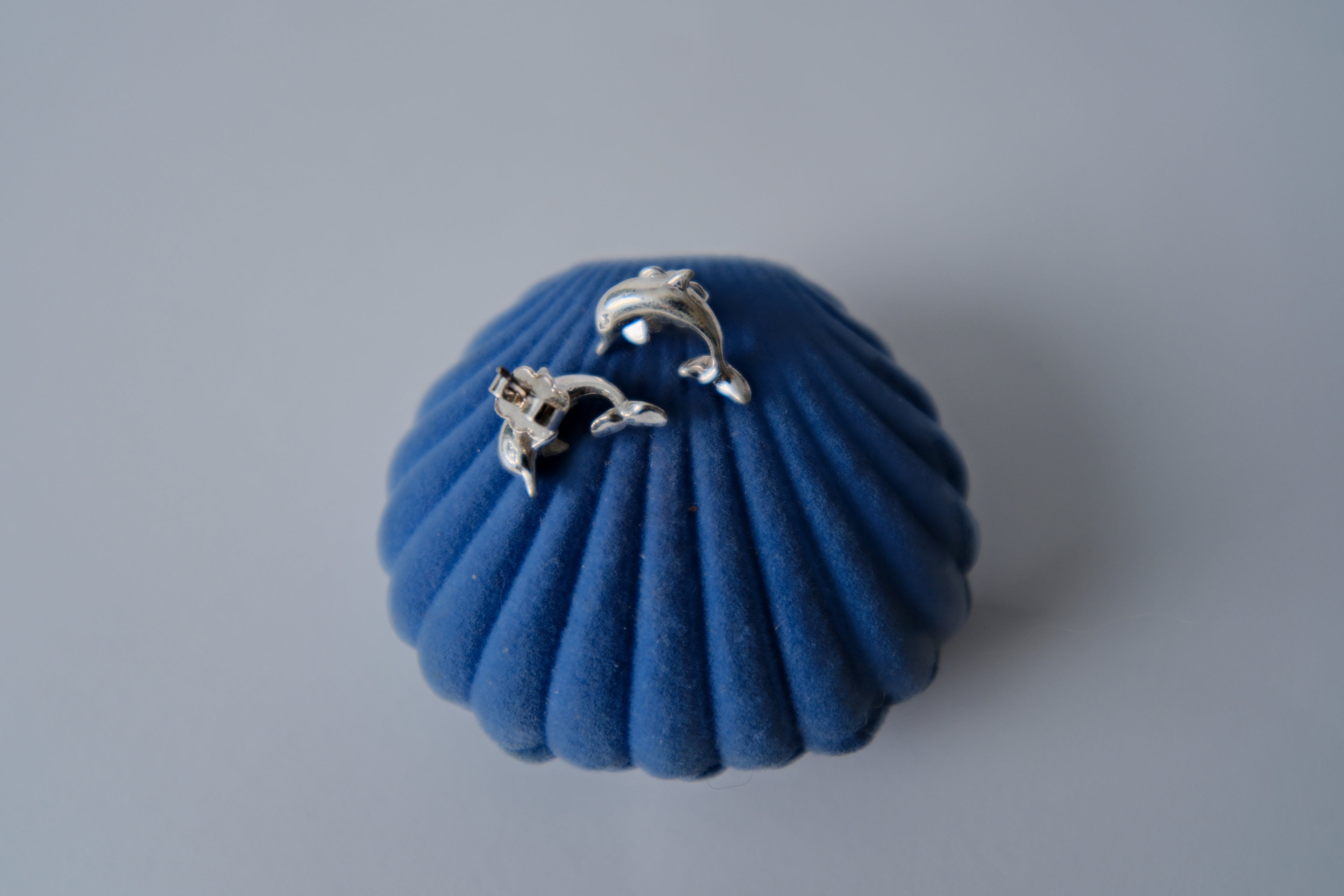 Vintage Avon dolphin studs