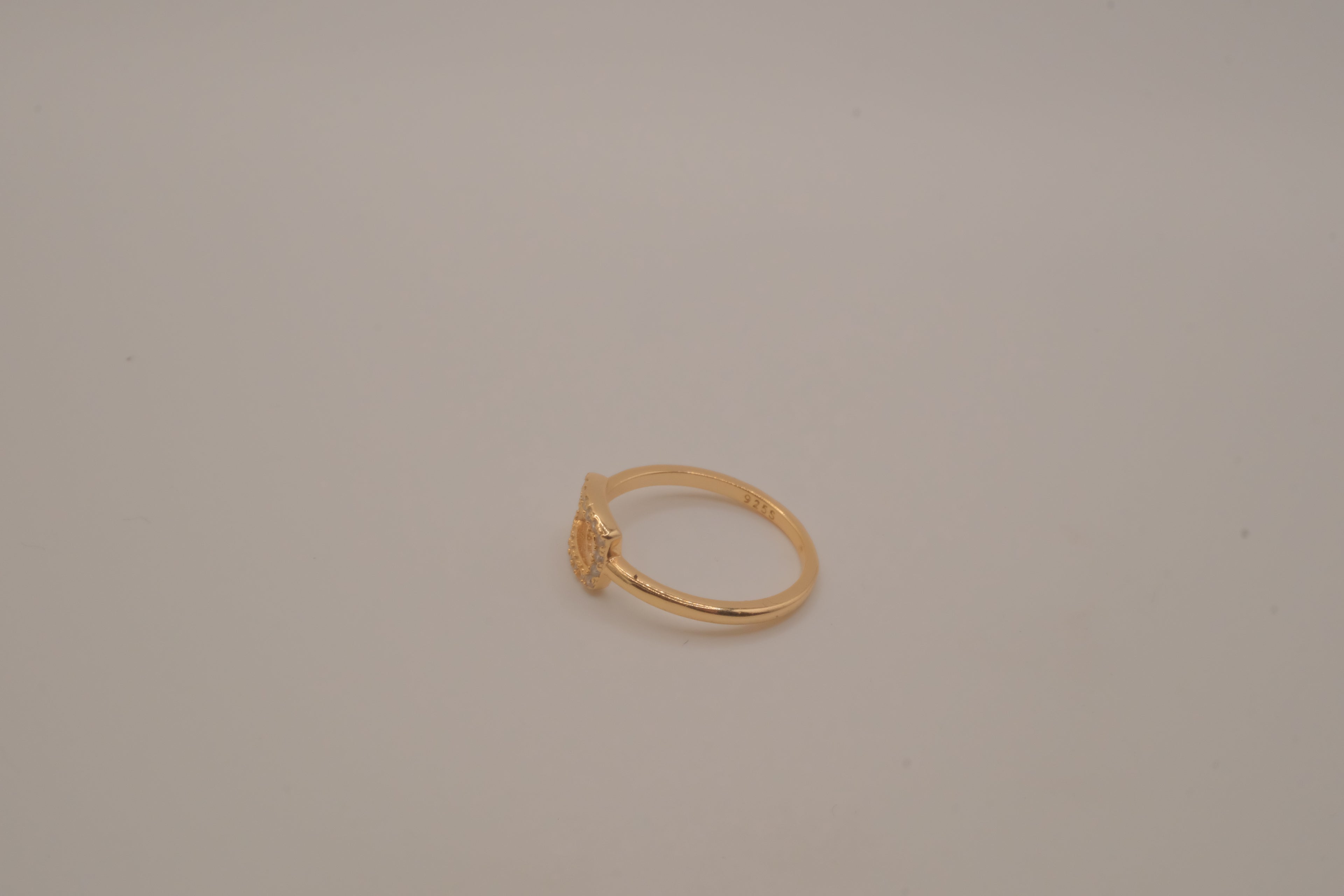 Gold-plated 925 sterling silver geometric open rectangle halo ring