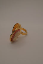 Vintage 1970s Avon Cameo Perfume Glace Locket Ring