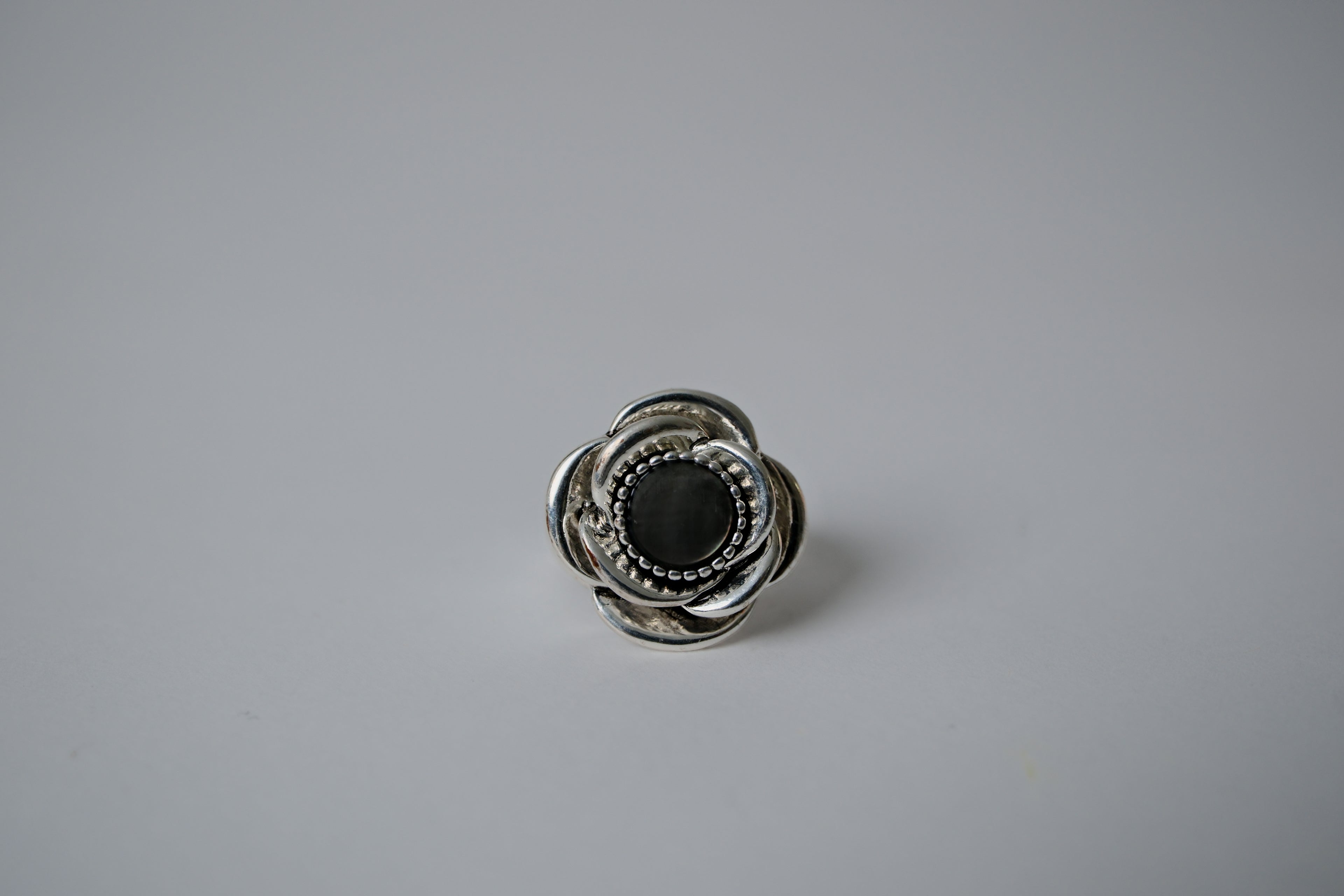 Vintage Sterling Silver Flower Ring&nbsp;
