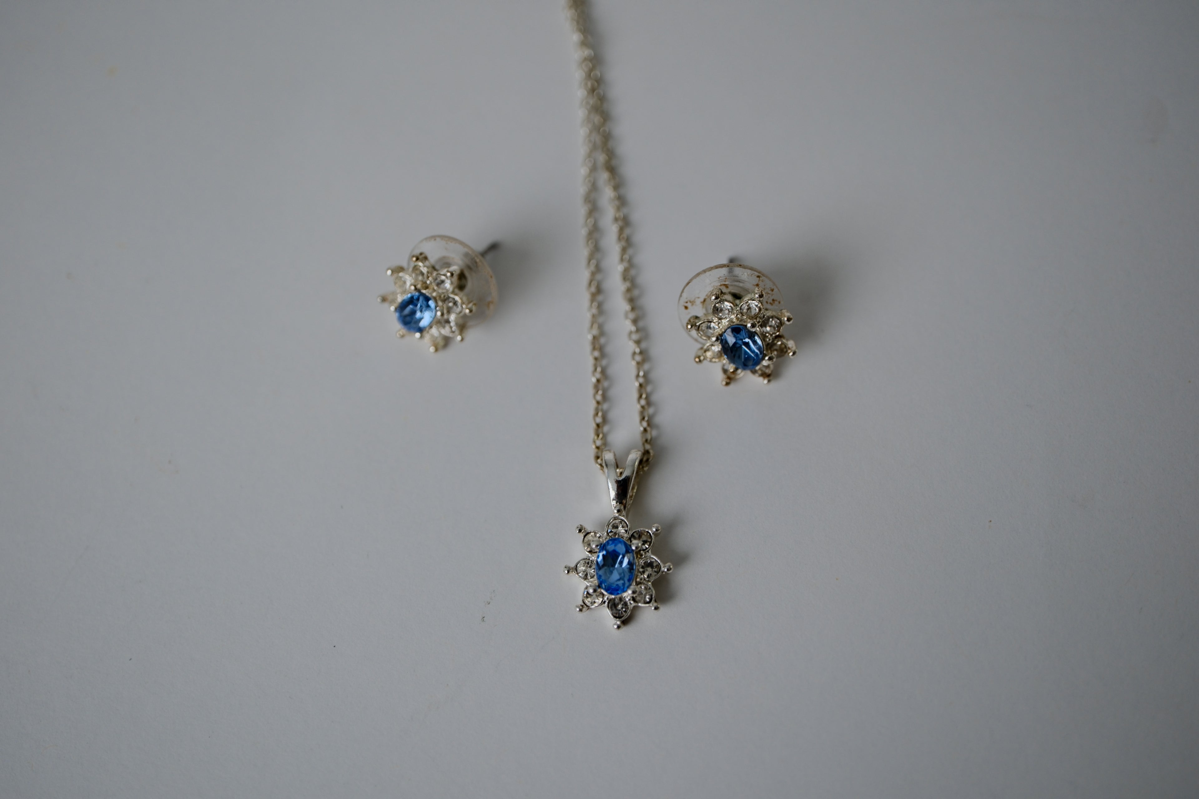Vintage Oval Cut Blue Stone Necklace with Earrings