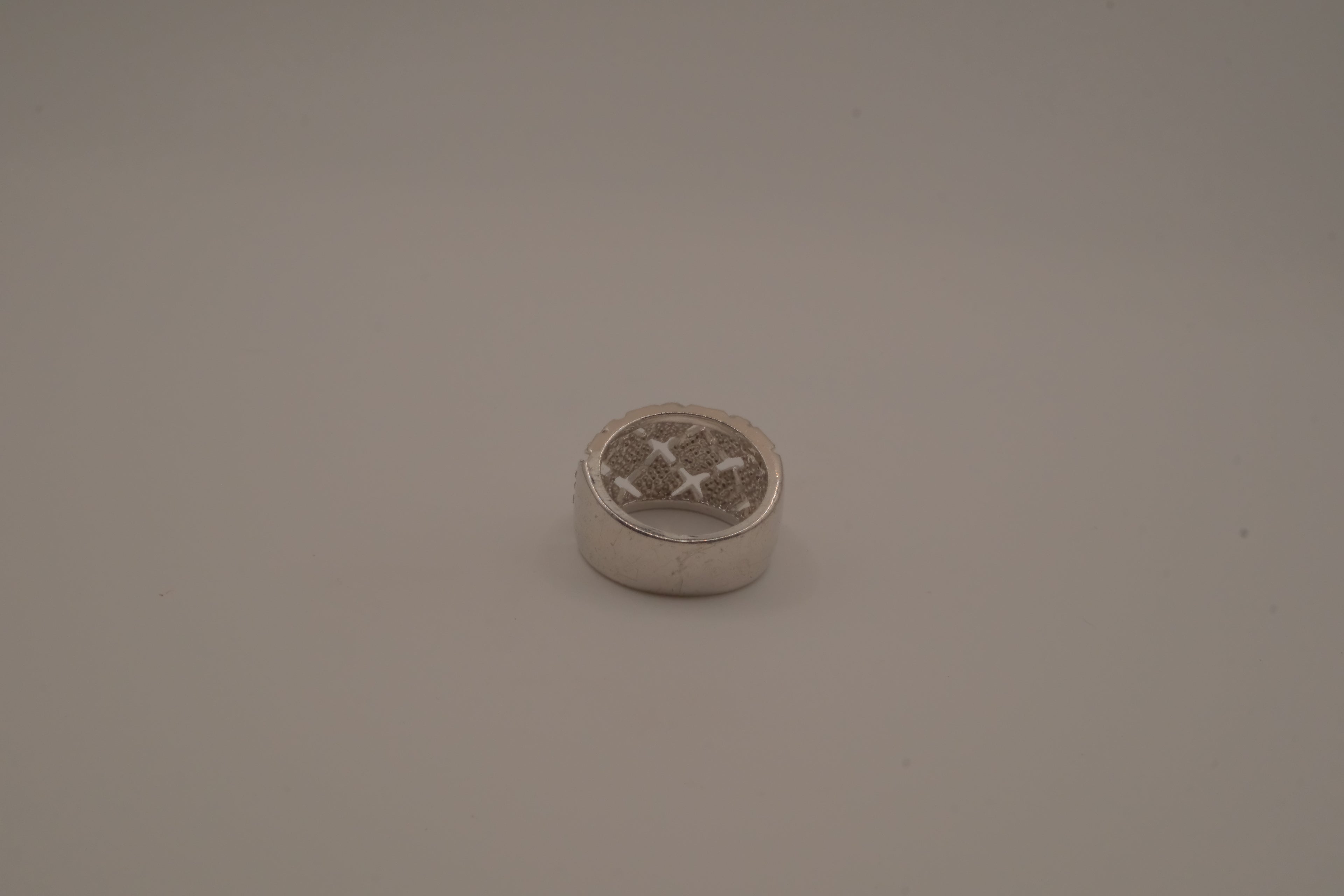 Silver tone geometric lattice cocktail ring