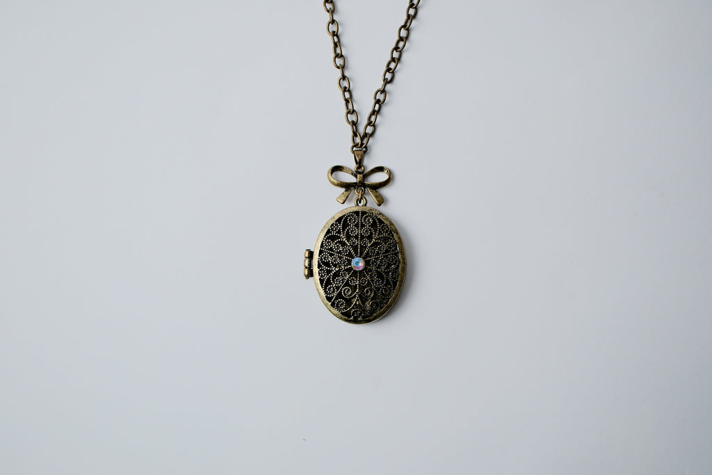 Vintage Bronze Bow Locket Necklace