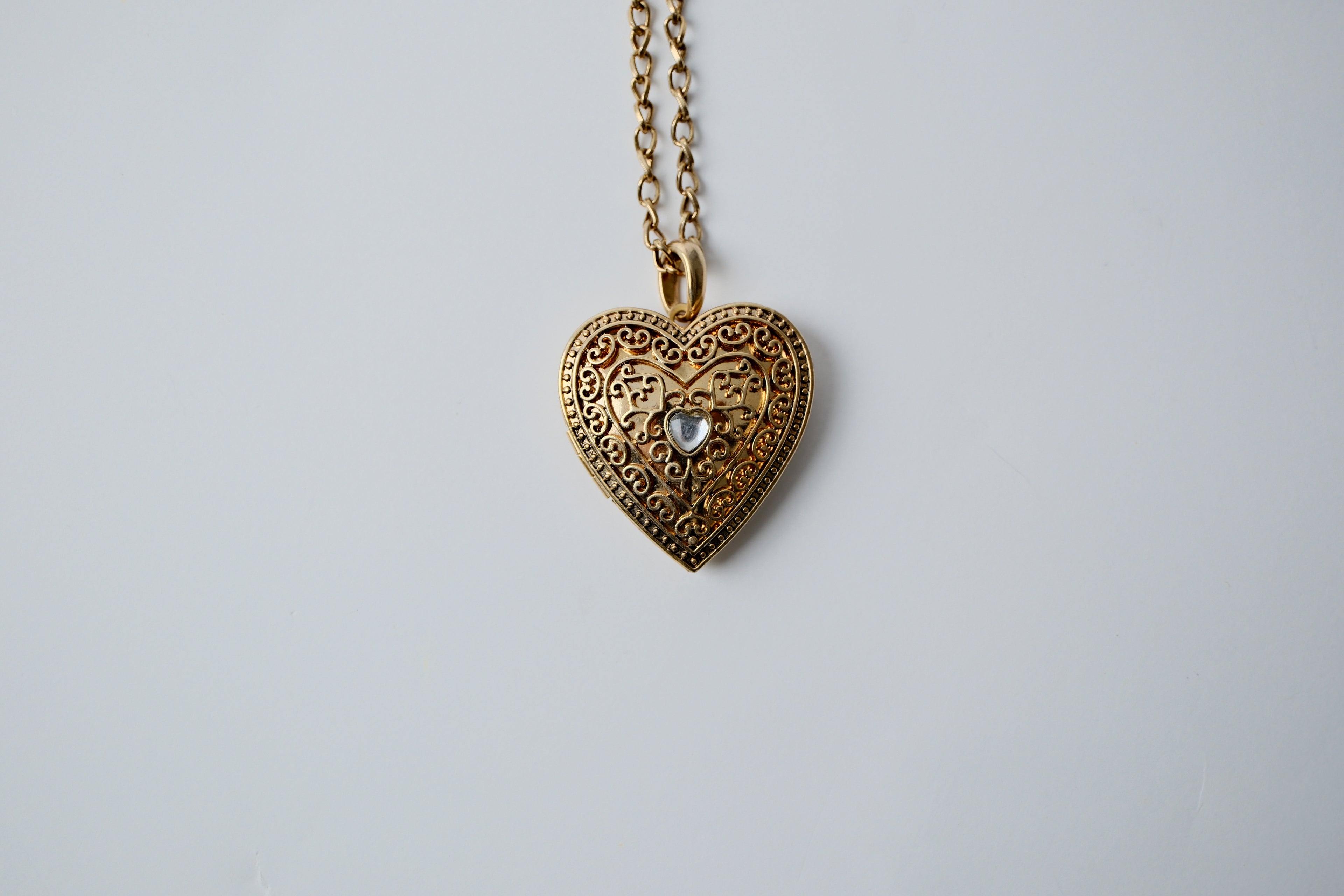 Vintage Gold Heart Locket Necklace