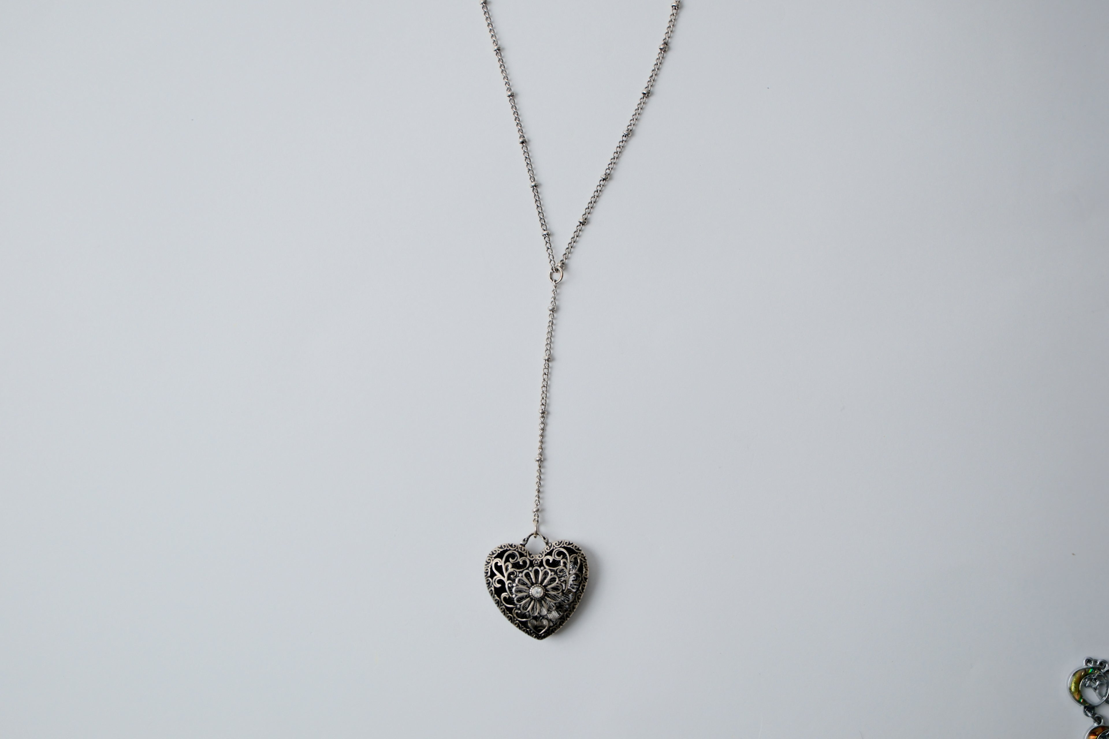 Vintage Silver Heart Y Necklace
