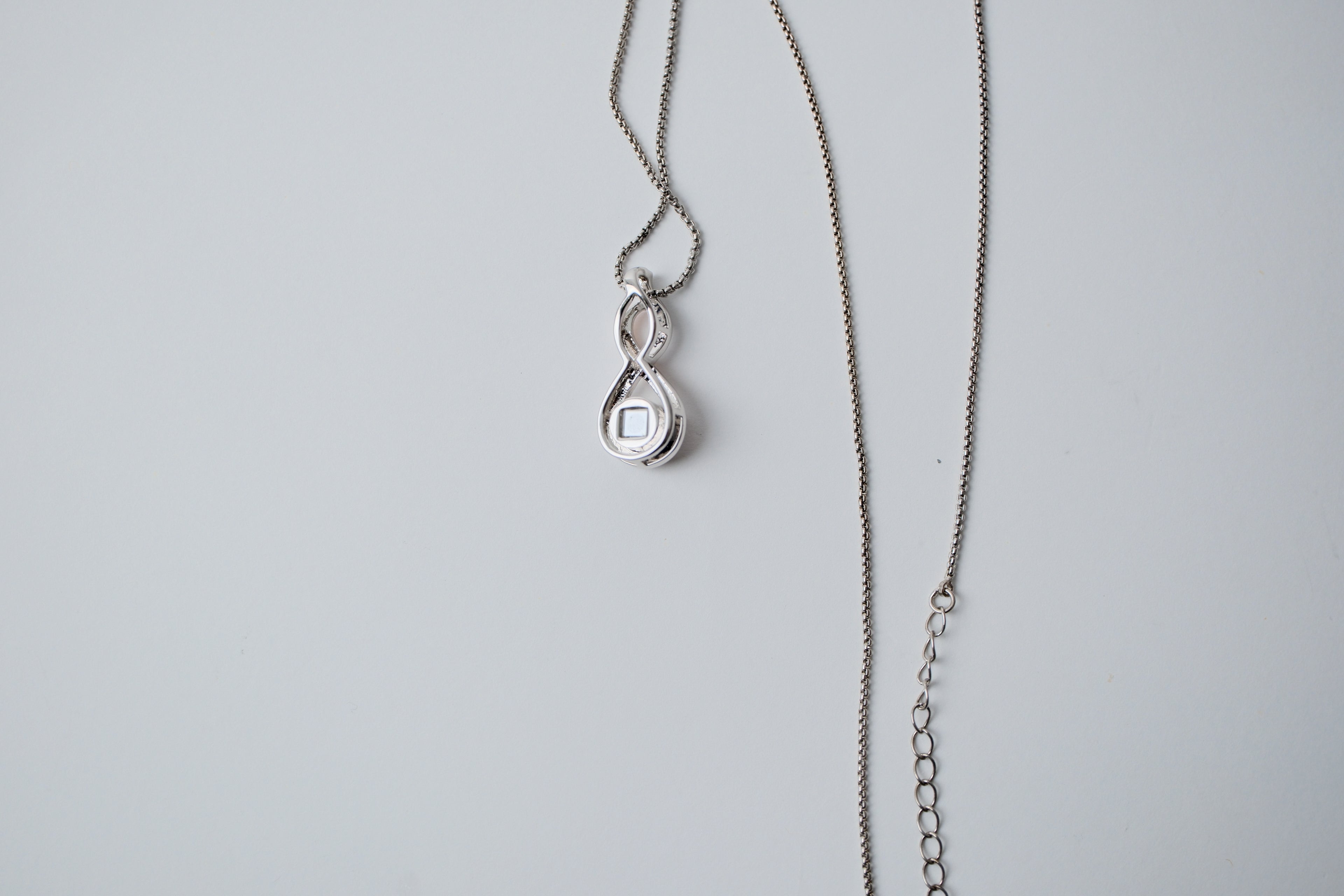 Vintage Sterling Silver Forever Dainty Infinity Necklace