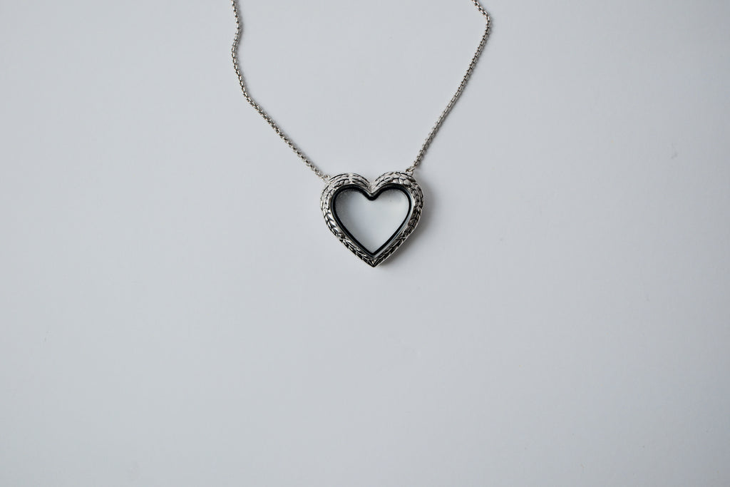 Vintage Gold heart shell Necklace