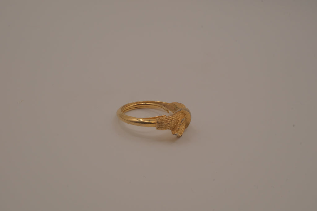 Vintage Avon Gold Tone Belt Buckle Ring