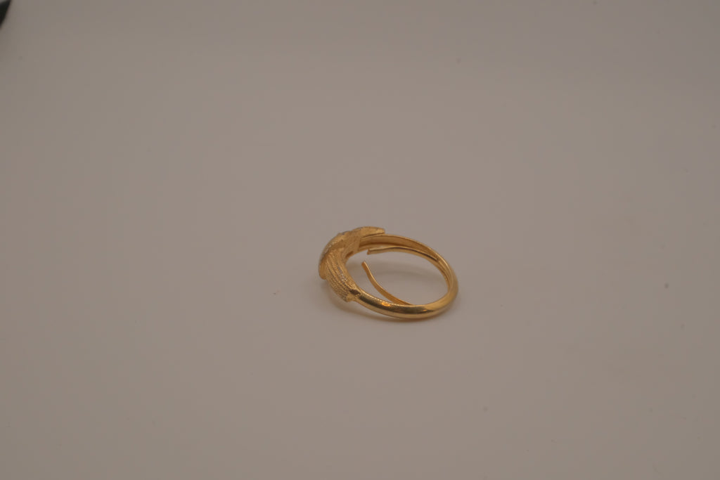 Vintage Avon Gold Tone Belt Buckle Ring