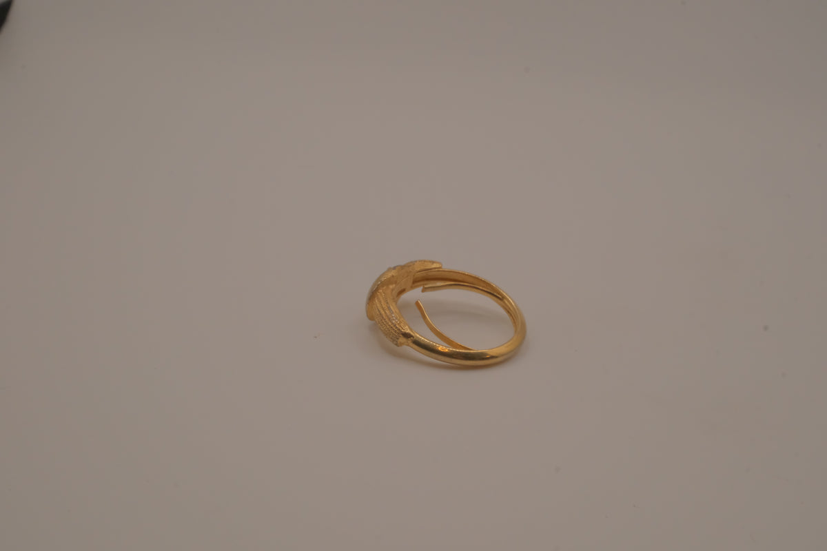 Vintage Avon Gold Tone Belt Buckle Ring