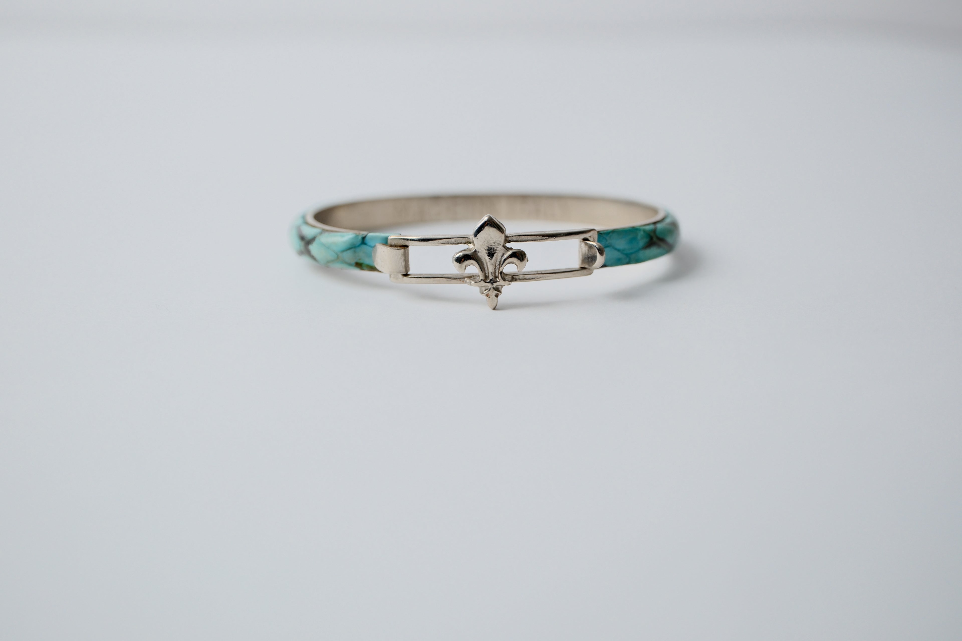 Vintage Sterling Silver Florentine Green Eel Skin Bracelet