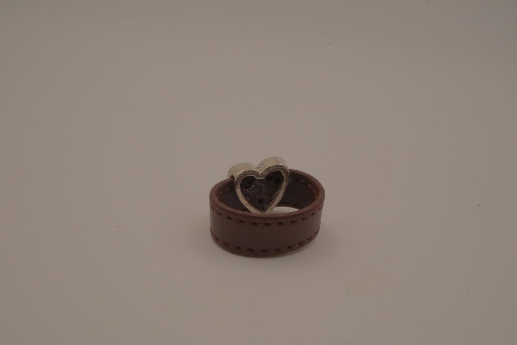 Heart concho leather band ring