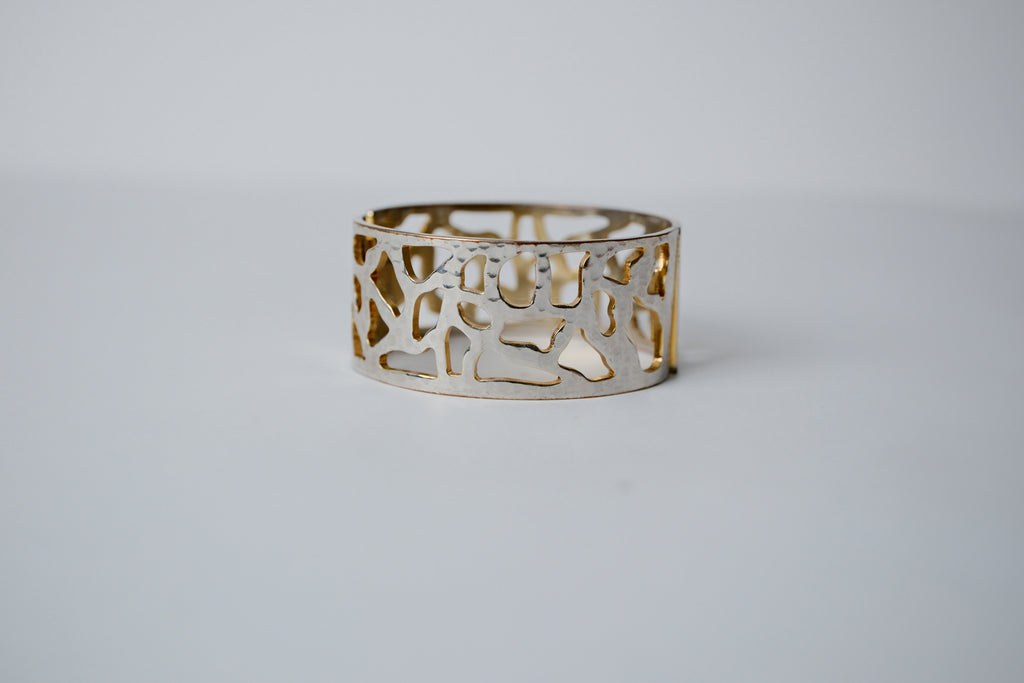 Vintage Hammered Filigree Bangle Bracelet