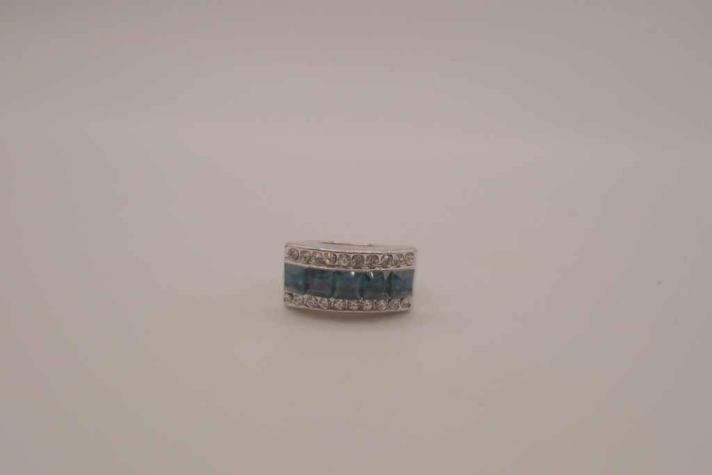 Triple-row channel and pavé set ring