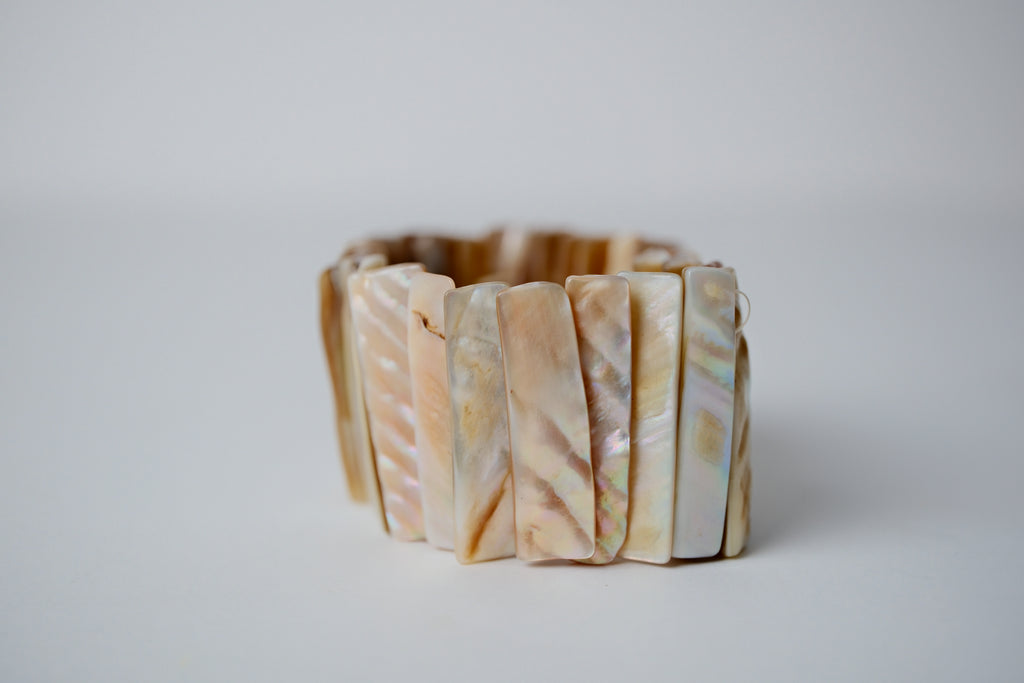 Vintage Mother of Pearl Stretchy Bracelet