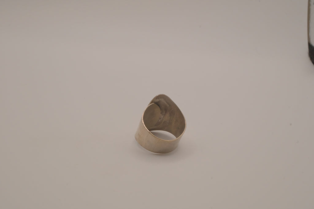 Vintage modernist wrap-around ring