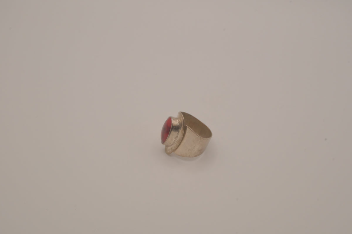 Vintage modernist wrap-around ring