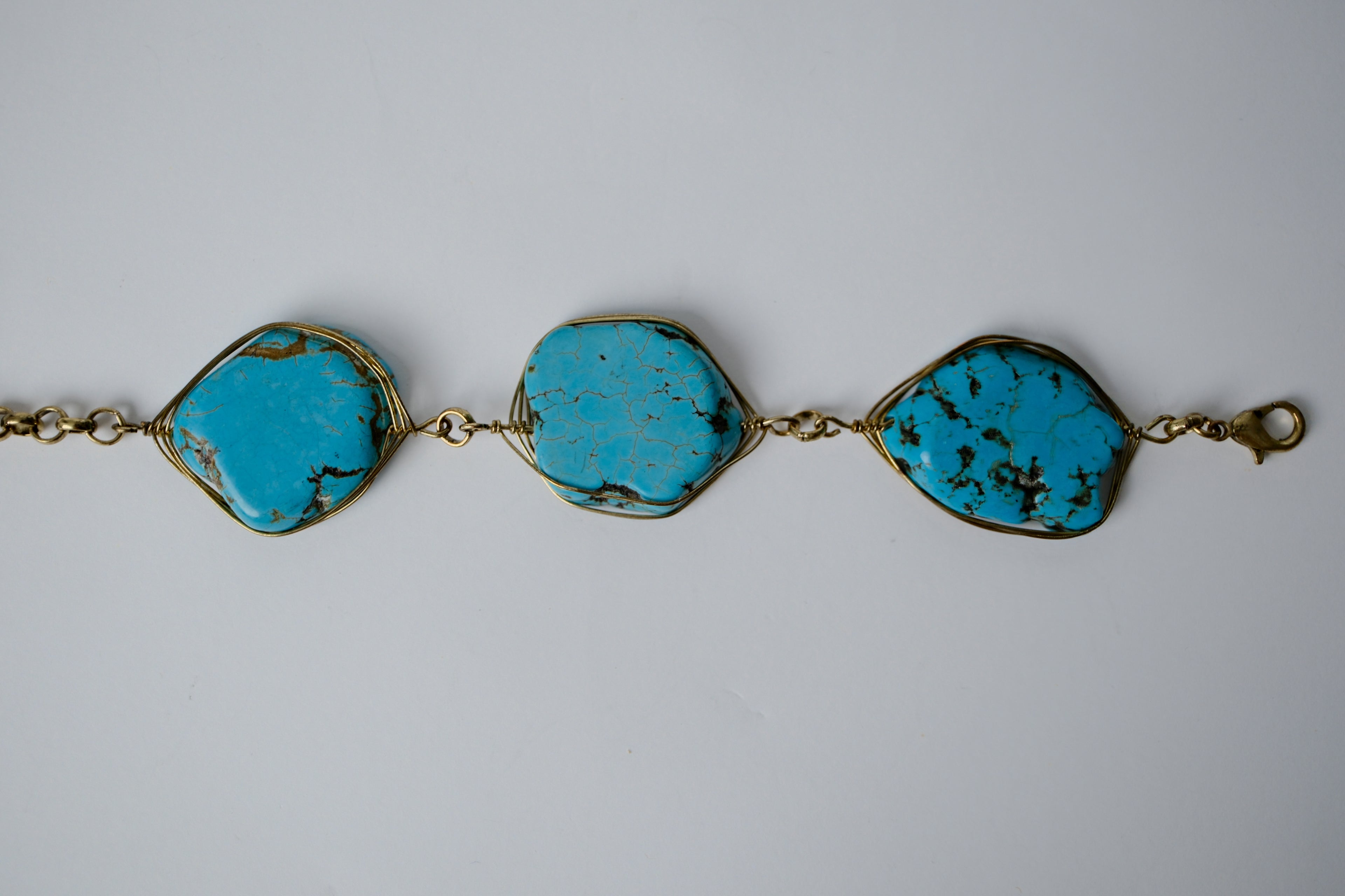Vintage Hancrafted Plunder Turquoise Stone Bracelet