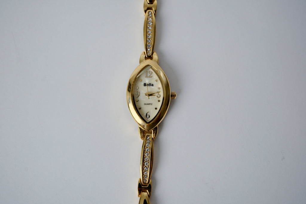 Vintage Bella Gold Dainty Watch