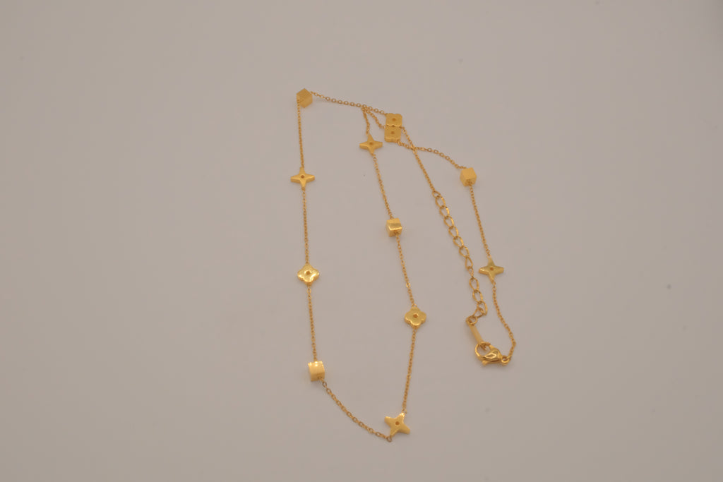 18K GP Geometric Clover Necklace