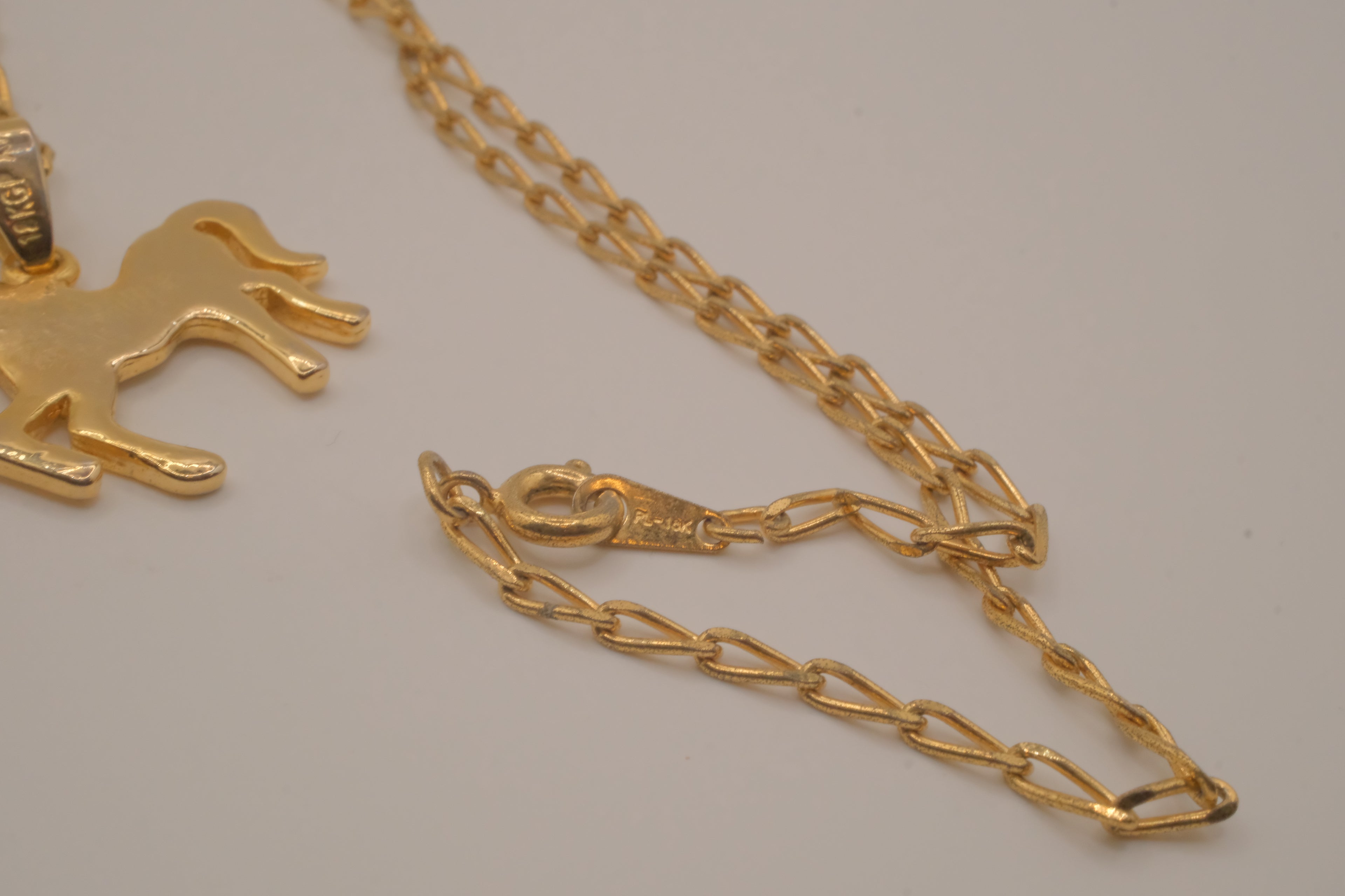 18K GP unicorn pendant necklace