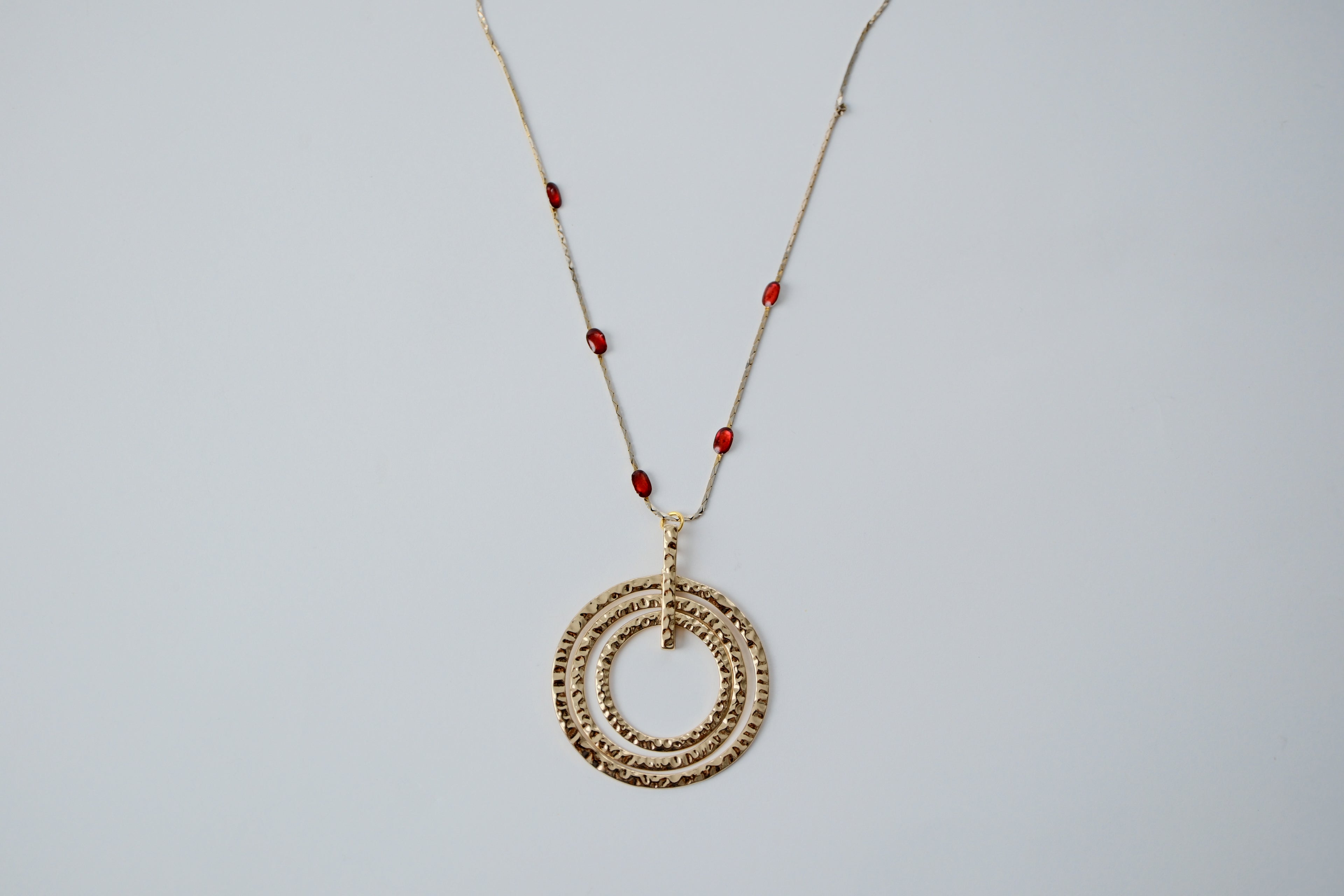 Reworked Hammered concentric circle chain
